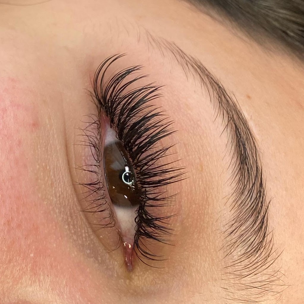 Refined Lash Studio 06880