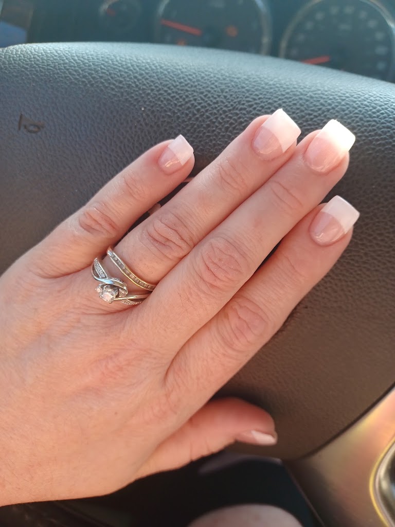 Mi Nails 77357