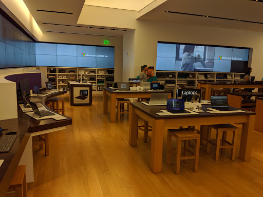 Electronics Store «Microsoft», reviews and photos, 10250 California Route 2 #1045, Los Angeles, CA 90067, USA