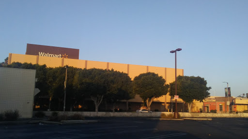 Thrift Store «Goodwill - Panorama City», reviews and photos, 14565 Lanark St, Panorama City, CA 91402, USA