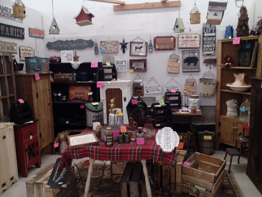 Flea Market «Traderbakers Flea Market», reviews and photos, 2080 Burton Ln, Martinsville, IN 46151, USA