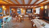 Atmosphère du Feodor - bar et restaurant au fumoir (Haut Jura) à Lajoux - n°2