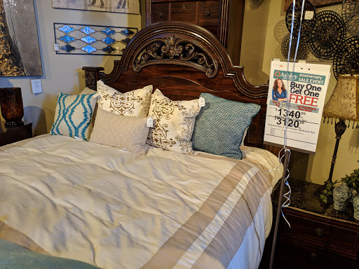 Furniture Store «Ashley HomeStore», reviews and photos, 1741 W Edgar Rd, Linden, NJ 07036, USA
