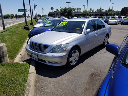 Used Car Dealer «Triple Crown Auto Sales», reviews and photos, 1001 Melody Ln, Roseville, CA 95678, USA