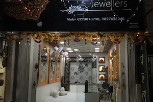 Pallavi Jewellers image