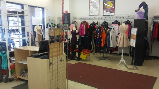 Thrift Store «The Salvation Army Family Store & Donation Center», reviews and photos, 2151 W Devon Ave, Chicago, IL 60659, USA