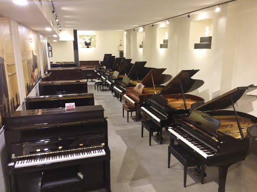 Melnik Pianos