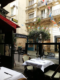 Atmosphère du Restaurant italien Restaurant Chez Bartolo à Paris - n°10