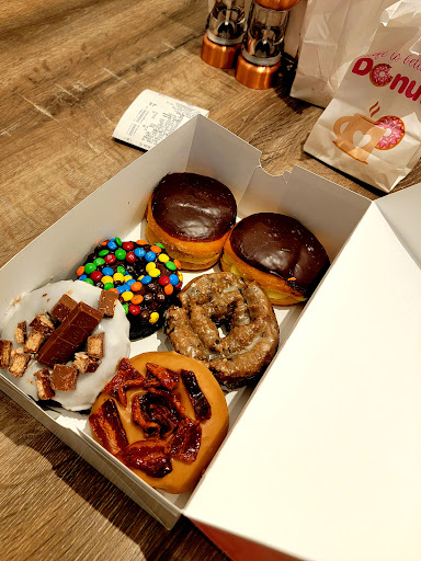 Donut Shop «Mrs. Donuts», reviews and photos, 14765 Memorial Dr, Houston, TX 77079, USA