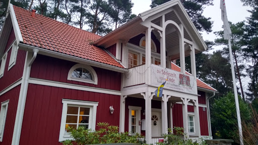Aladomo Schwedenhaus