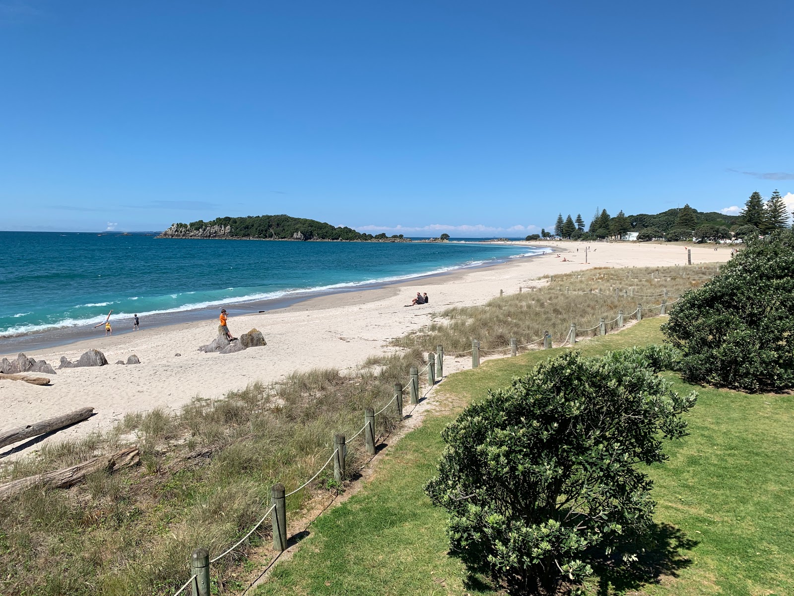Photo of Maunganui Beach with bright sand surface