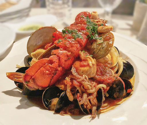 Villaggio Ristorante - AZexplained