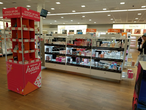 Hair Salon «Ulta Beauty», reviews and photos, 1785 Arden Way, Sacramento, CA 95815, USA