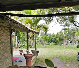 Rumah makan pondok palem photo