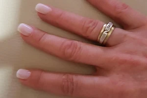 Elita Beauty & Nails image