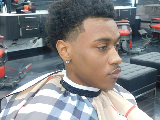 Barber Shop «6ixthelement Barbershop», reviews and photos, 911 W Brandon Blvd, Brandon, FL 33511, USA