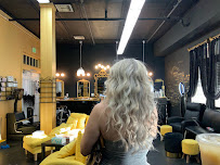 Opptimas beauty salón and nails - Photo 7 - Car repair in San Jacinto, CA, Hemet