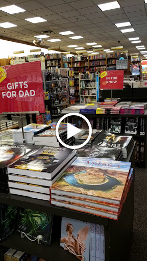 Book Store «Books-A-Million», reviews and photos, 700 Paramus Park #2115, Paramus, NJ 07652, USA