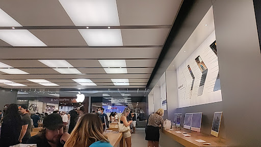 Computer Store «Apple Barton Creek», reviews and photos, 2901 S Capital of Texas Hwy, Austin, TX 78746, USA