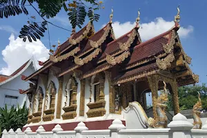 Wat Saen Mueang Ma Luang (Wat Hua Khuang) image