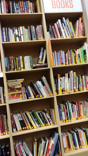 Used Book Store «2nd & Charles», reviews and photos, 6606 S Parker Rd, Aurora, CO 80016, USA