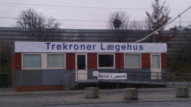 trekronerlaegehus.dk