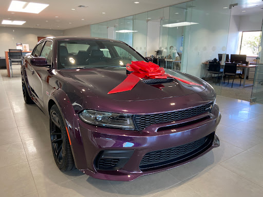 Car Dealer «Lithia Chrysler Jeep Dodge Ram of Concord», reviews and photos, 4901 Marsh Dr, Concord, CA 94520, USA