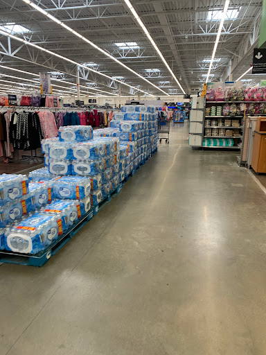 Discount Store «Big Lots», reviews and photos, 650 Wolcott St, Waterbury, CT 06705, USA