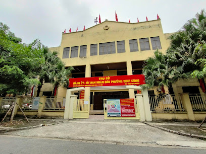 Hình Ảnh People's Committee Of Dinh Cong Ward