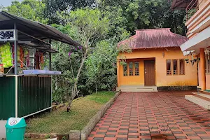 Kaithakkal Cottages & Rooms image
