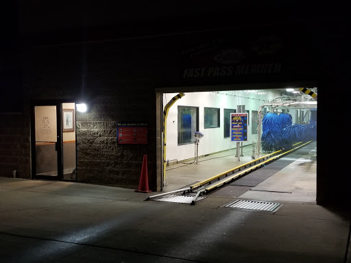 Car Wash «Fuller Car Washes», reviews and photos, 2850 Ogden Ave, Aurora, IL 60504, USA