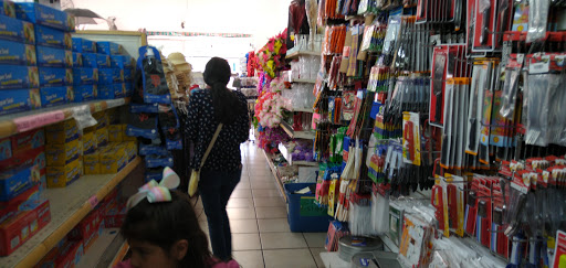 Dollar Store «Dollar Deal», reviews and photos, 1279 Veterans Blvd, Redwood City, CA 94063, USA