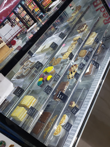 Grocery Store «Village Market», reviews and photos, 40869 Sierra Dr, Three Rivers, CA 93271, USA