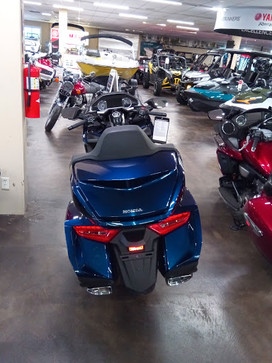 Motorcycle Dealer «KM Cycle & Marine», reviews and photos, 435 Mary Esther Cut Off NW, Fort Walton Beach, FL 32548, USA