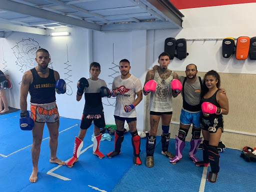 Academias para aprender muay thai en Sevilla