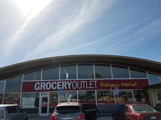 Grocery Store «Grocery Outlet Bargain Market», reviews and photos, 401 Marin St, Vallejo, CA 94590, USA