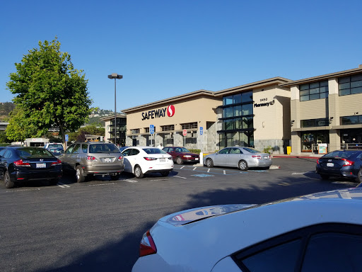 Grocery Store «Safeway», reviews and photos, 11450 San Pablo Ave, El Cerrito, CA 94530, USA