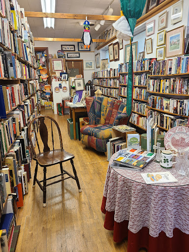 Used Book Store «Old Library Shop», reviews and photos, 1419 Center St, Bethlehem, PA 18018, USA