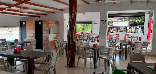 Restaurante Caribeño - a 16- 18, Cra. 1 #16-18, La Dorada, Caldas, Colombia