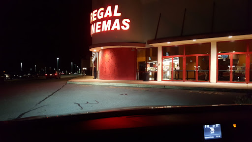 Movie Theater «Regal Cinemas Swansea 12», reviews and photos, 207 Swansea Mall Dr, Swansea, MA 02777, USA