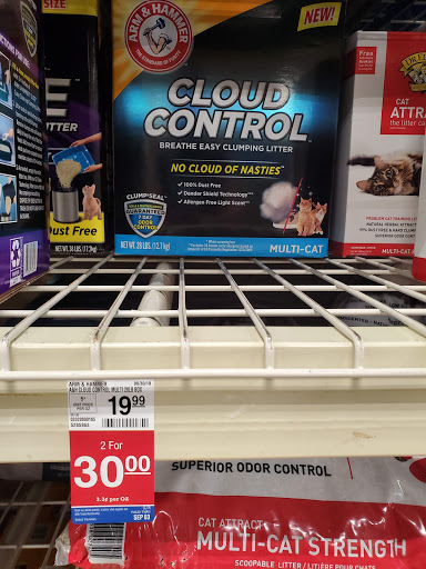 Pet Supply Store «PetSmart», reviews and photos, 5005 S 74th St, Greenfield, WI 53220, USA