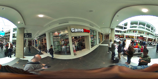 Video Game Store «GameStop», reviews and photos, 1100 S Hayes St #230, Arlington, VA 22202, USA