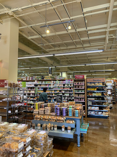 Grocery Store «Whole Foods Market», reviews and photos, 1010 Park Pl, San Mateo, CA 94403, USA