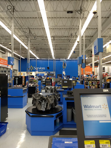 Discount Store «Walmart», reviews and photos, 900 Boston Post Rd, Guilford, CT 06437, USA