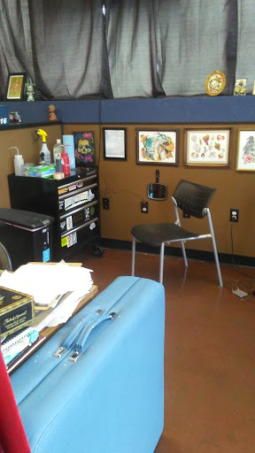 Tattoo Shop «Everett Tattoo Emporium», reviews and photos, 2507 Broadway, Everett, WA 98201, USA