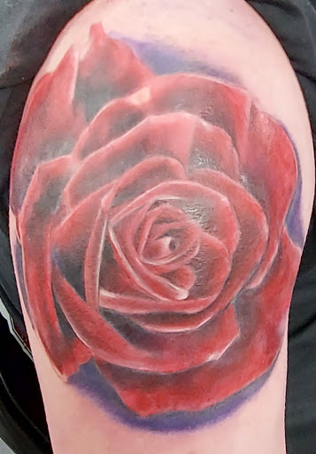 Explore pennywise tattoo ideas, creative tattoo ideas in Saint Petersburg, available at Foolish Pride Tattoo Co.