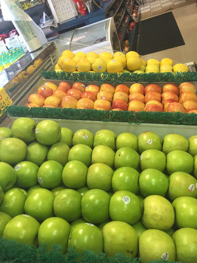 Mexican Grocery Store «El Rancho Supermercado», reviews and photos, 711 N Main St, Shelbyville, TN 37160, USA