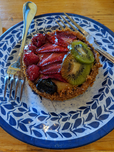 Bakery «La Farine Bakery & Cafe», reviews and photos, 2909 N Milwaukee Ave, Chicago, IL 60618, USA