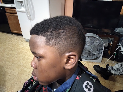 Barber Shop «U Next Barbershop», reviews and photos, 1107 Washington St, Waukegan, IL 60085, USA