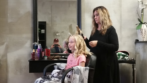 Hair Salon «Mirror Mirror Hair Salon», reviews and photos, 11 Court House South Dennis Rd, Cape May Court House, NJ 08210, USA